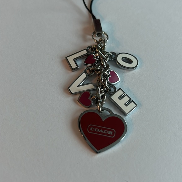 NWOT COACH Vintage Red Pink Enamel Heart
LOVE Lanyard Keychain Fob - Picture 3 of 10